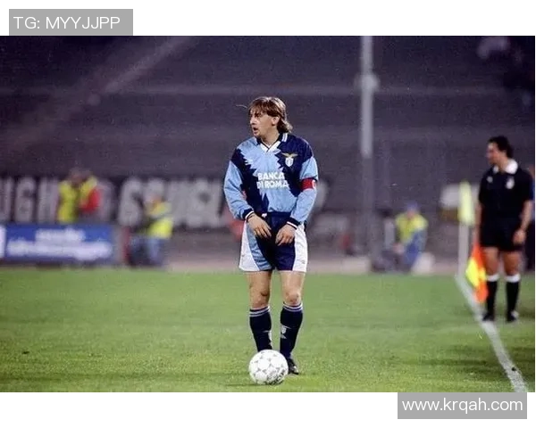 意大利足球传奇人物盘点 从贝利尼到因扎吉的辉煌历史